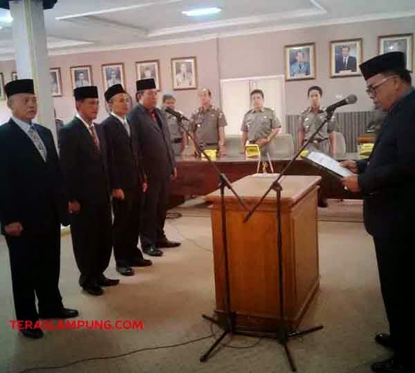 Sekkab Lampung Utara Lantik Lima Pejabat Eselon II,III, dan IV