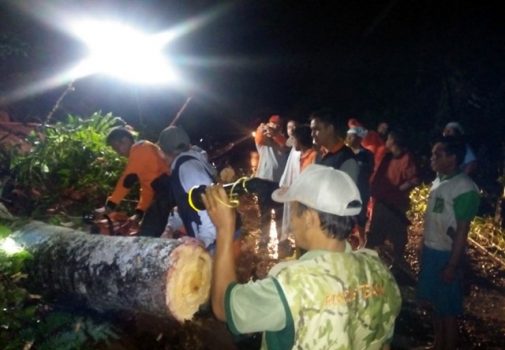 Bencana Longsor Terjadi di Bukit Kemuning Lampung Utara