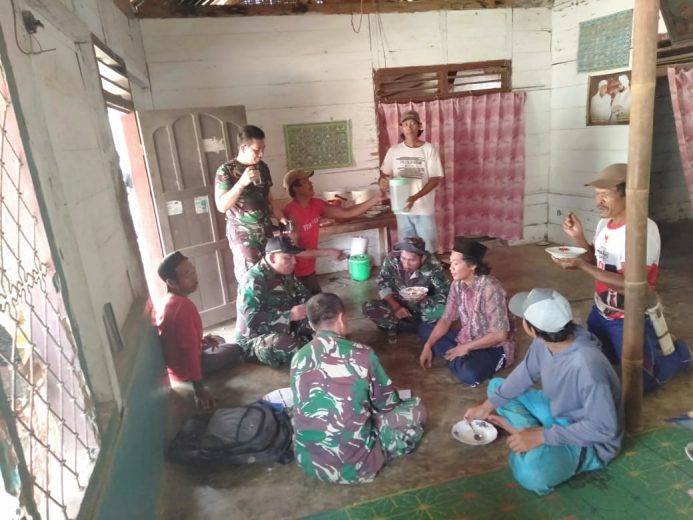 TMMD di Lampung Utara, Kodim Beri Bantuan Uang kepada Para Orangtua Asuh
