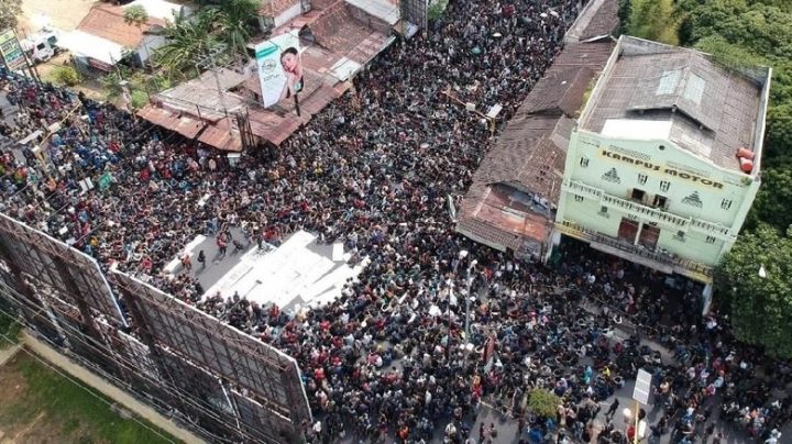 Ribuan mahasiswa memadati Jalan Gejayan Yogyakarta, Senin siang (23/9/2019) meskipun upaya penggembosan dilakukan sejak sehari sebelumnya.