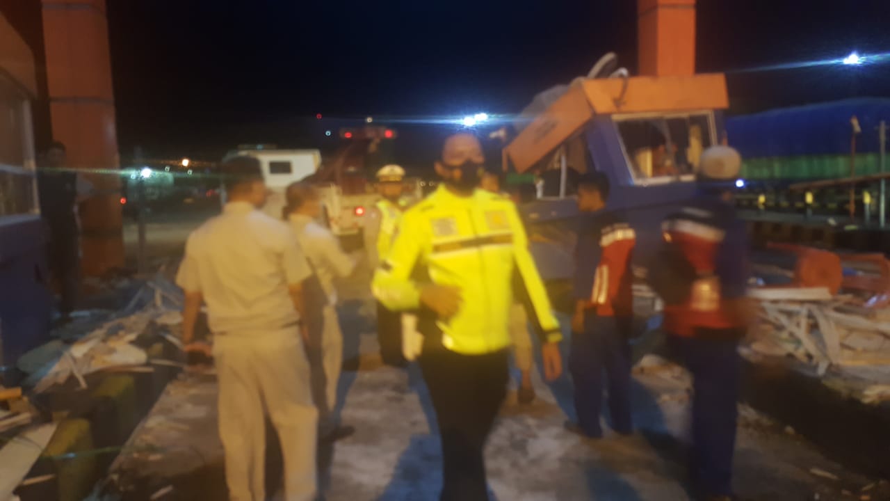 Rem Truk Blong, Tiga Orang Tewas di ‘Tolgate’ ASDP Pelabuhan Bakauheni