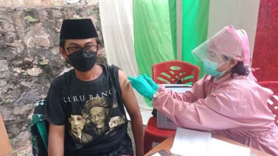Pengurus NU Bandarlampung Jalani Vaksinasi Covid-19 Dosis Pertama