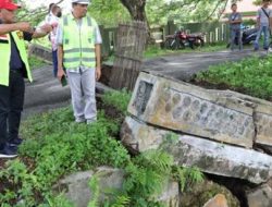 Bupati Lampung Selatan Tinjau Jembatan Ambrol di Way Urang