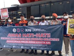 Tingkatkan Keselamatan, PT KAI Tanjungkarang Gandeng Itera  Gelar Kampanye Keselamatan di Perlintasan Sebidang