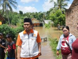 Ketua PKS Lampung Kunjungi Korban Banjir Lampung Utara