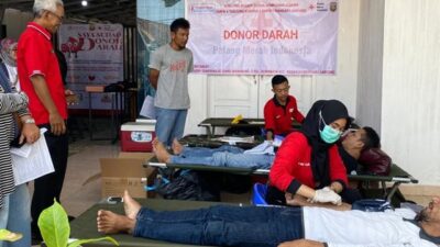 Donor darah alumni SMPN 4 Tanjungkarang/SMPN 5 Bandarlampung, Ahad, 4 Juni 2023.